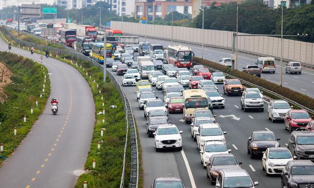 Tất cả người dân đang đi ô tô chú ý mức bồi thường bảo hiểm bắt buộc mới nhất 