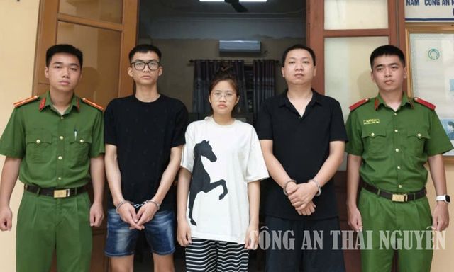 Công an kiểm tra lúc 23 giờ 55 phút, bắt Nguyễn Tiến Hiếu SN 1995