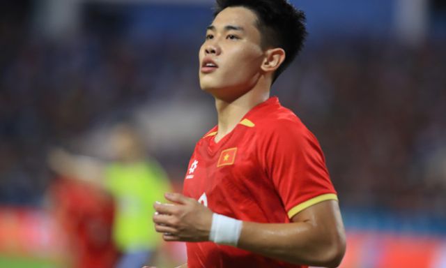 Ly kỳ AFF Cup: “Món nợ” ám ảnh CĐV Việt Nam và cái kết cay đắng cho tuyển Indonesia sau 22 năm