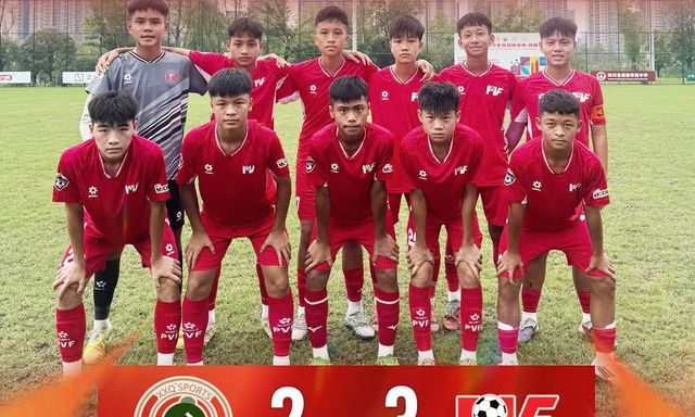 Ngược dòng quả cảm, đội bóng Việt Nam đánh bại đối thủ Trung Quốc ngay trên sân khách