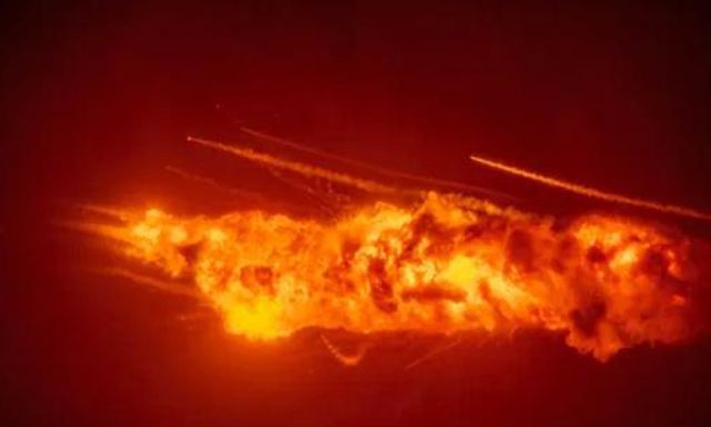 Chưa đầy 90 giây sau khi cất cánh, tên lửa mang vệ tinh của Trung Quốc phát nổ: Elon Musk nói gì?