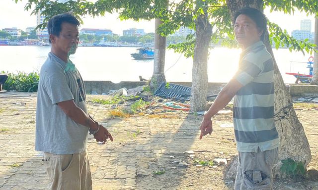 Công an mật phục lúc 5 giờ 55 phút: Bắt giữ Trần Tuấn SN 1972 và một người khác