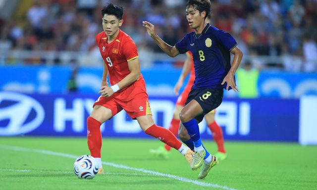 Diễn biến trận đấu Malaysia vs Việt Nam: HLV Kim Sang-sik phá tan 
