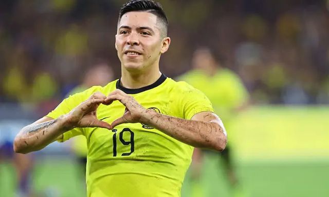 Malaysia lâm hiểm cảnh, Sergio Aguero vẫn chờ 