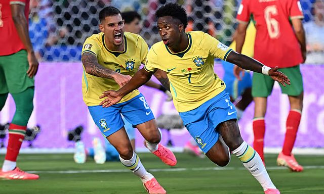 Đội vừa thua Việt Nam bất ngờ muốn đấu với Brazil, giải Đông Nam Á lại 