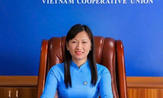 Ra quyết định khởi tố hình sự Lê Thị Hiền SN 1984