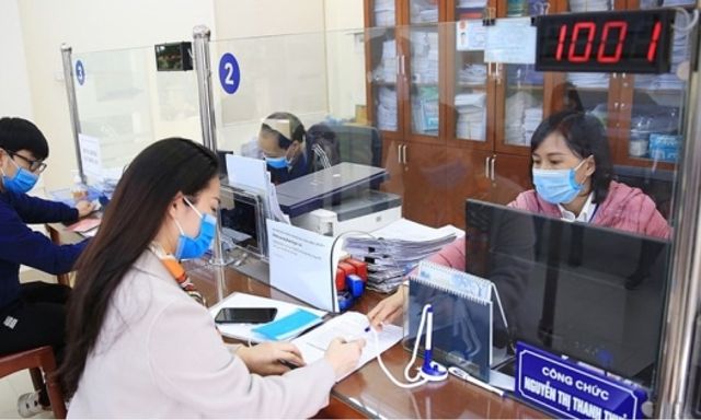 Người khai xuất nhập khẩu trên VNeID chú ý thay đổi mới áp dụng từ 15/10