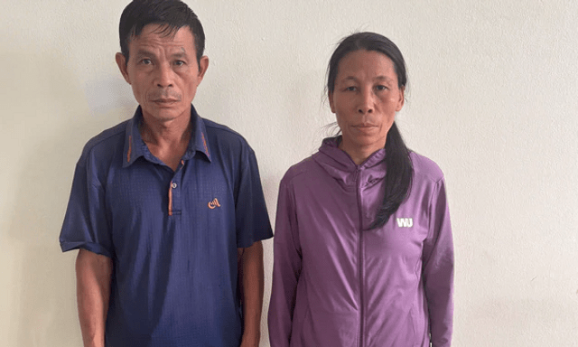 Thi hành lệnh bắt tạm giam vợ chồng Trần Thị Nguyệt SN 1969