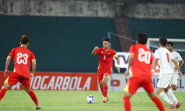 ĐT Việt Nam thua cả 3 trận và bị xuống hạng: Ai là người phải chịu trách nhiệm?