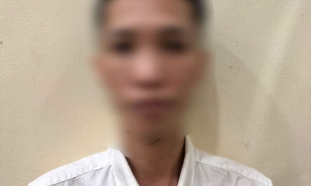 Công an điều tra các giao dịch chuyển khoản của người đàn ông mua tóc Dương Quang Thắng