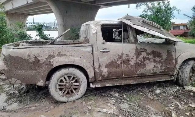 Vụ phát hiện bộ xương người trong xe bán tải dưới kênh: Hé lộ người mất tích khi đi thu nợ