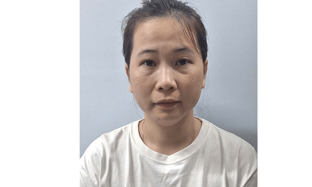 Thi hành lệnh bắt tạm giam cựu nhân viên ngân hàng Trần Thị Cẩm Hoa SN 1990