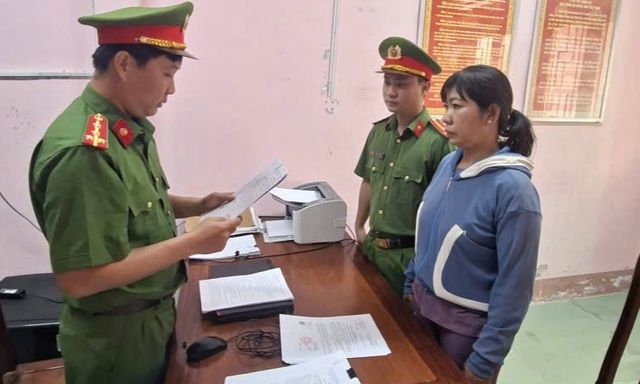 Khởi tố, cấm đi khỏi nơi cư trú với Nguyễn Mỹ Kiều SN 1982 