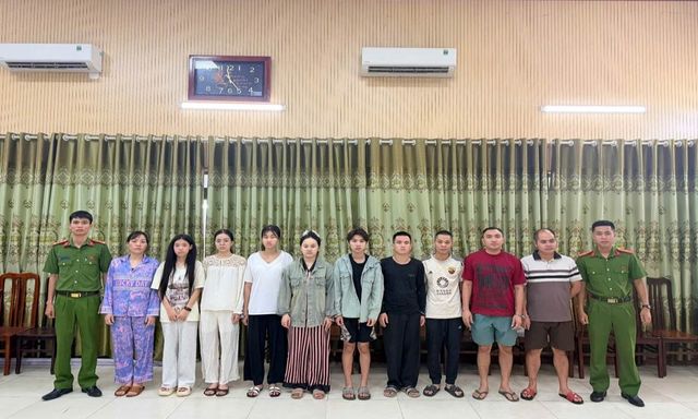 Bắt khẩn cấp Bùi Thị Thảo SN 2005 