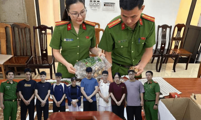 Thi hành lệnh bắt tạm giam Dương Thị Quỳnh 33 tuổi, truy xét 1.427 nạn nhân