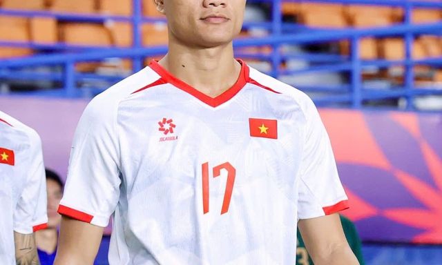 Đội tuyển Việt Nam bất ngờ phải chia tay 1 tiền đạo sau trận thua Thái Lan