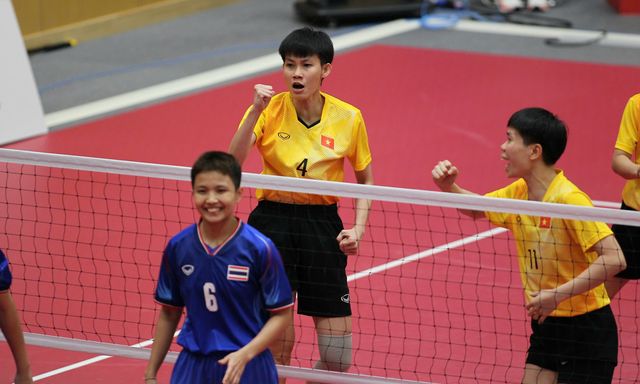 Tuyển Việt Nam thắng kịch tính Thái Lan, đòi lại “món nợ” SEA Games, mở ra hi vọng HCV ASIAD