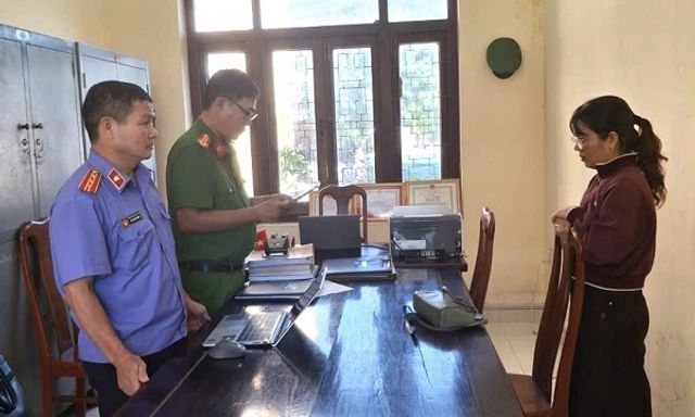 Công an điều tra các giao dịch 7,3 tỷ đồng: Bắt tạm giam Trương Thị Thu C