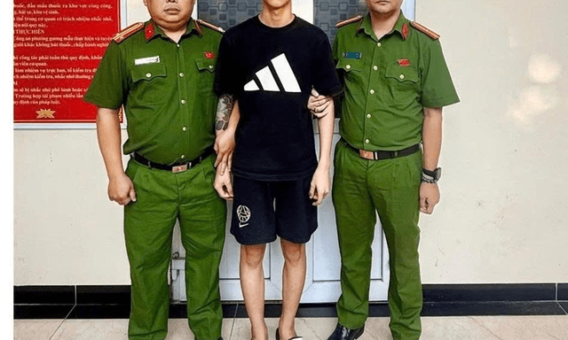 Trương Ngọc Minh Anh SN 2009 ra đầu thú