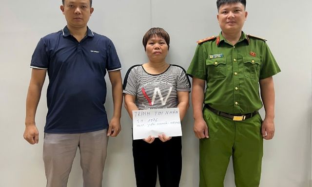 Lê Thị Nhàn 50 tuổi về Việt Nam đầu thú
