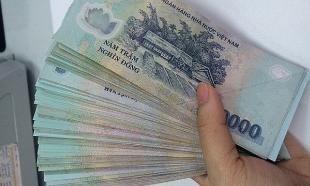 Từ 15/10/2026, người đủ 70 và 75 tuổi được tặng 700.000 đồng tiền mặt nhân dịp này: Ai thuộc diện áp dụng?
