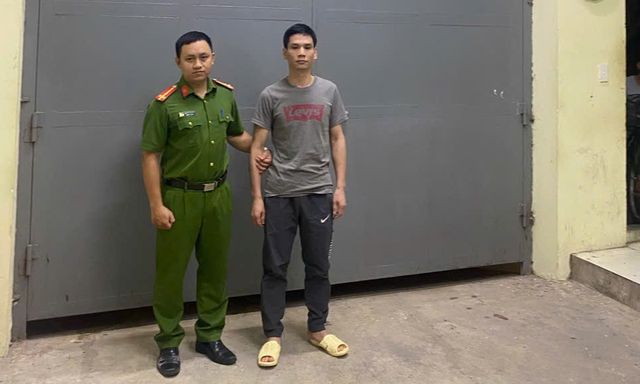 Vũ Thành Đạt SN 1989 ra đầu thú