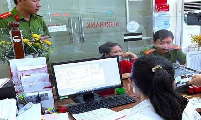 Công an đang điều tra tài khoản ngân hàng số dư hơn 2 tỷ đồng: Người dân trình báo ngay
