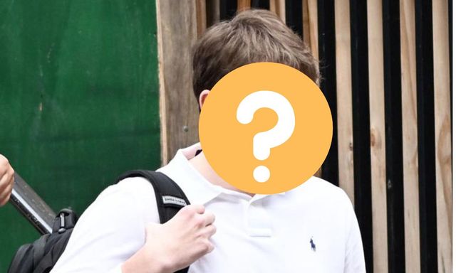 Đệ nhất công tử nước Mỹ Barron Trump gây sốc với diện mạo mới khó nhận ra