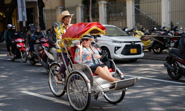 Thứ tiếng mà tài xế xích lô ở Đà Nẵng đang được bồi dưỡng: Lọt top khó học nhất thế giới nhưng càng ngày càng hot