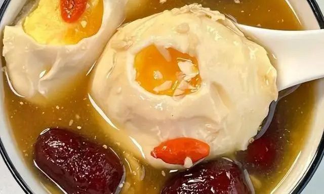 Thật tiếc cho chị em nào chưa biết 5 món vừa NGON vừa BỔ: Nuôi dưỡng buồng trứng, bảo vệ tử cung, 