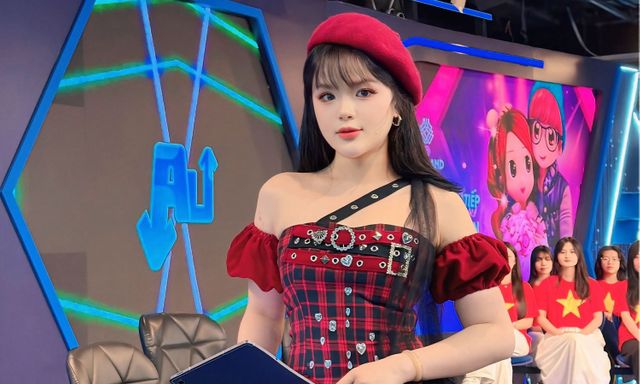 MC tường thuật Audition Việt Nam lần đầu tiên xuất hiện trong lịch sử giải là ai?