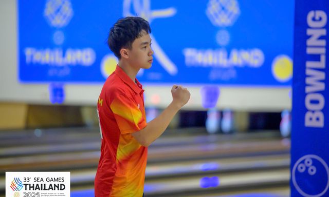 Nam sinh lớp 11 hạ Thái Lan giành HCV bowling lịch sử cho Việt Nam ở SEA Games 