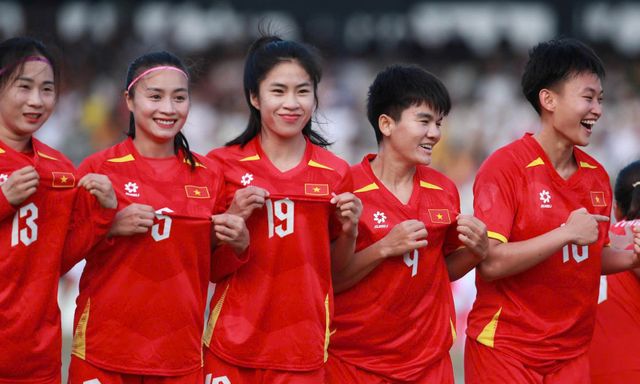 Lịch thi đấu SEA Games hôm nay 14/12: Tuyển nữ Việt Nam đấu bán kết