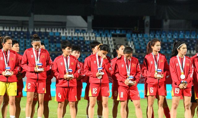 Đội tuyển nữ Việt Nam đã khóc rồi! 