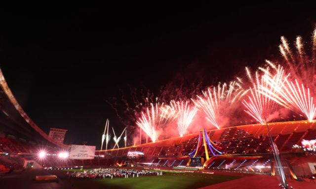 Toàn cảnh bế mạc SEA Games 33: Pháo hoa rực rỡ tạm biệt Thái Lan, hẹn gặp lại ở Malaysia 2027 