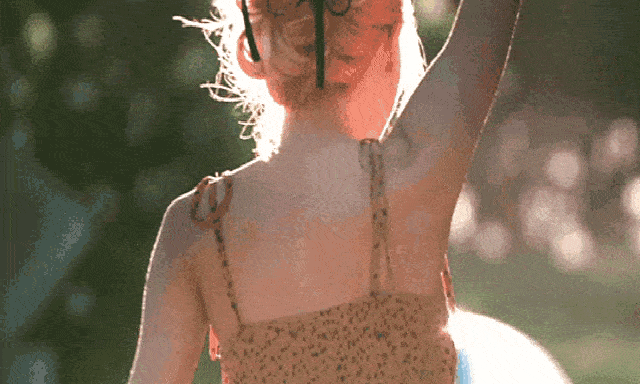 Học vấn của người có gương mặt đẹp nhất thế giới