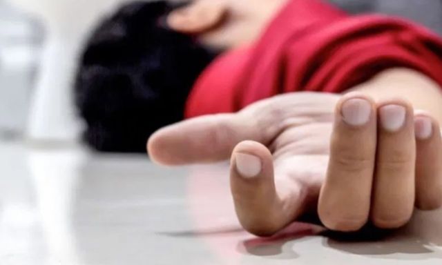 Người đàn ông đang khỏe mạnh bỗng đột quỵ vì liên tục uống 1 loại nước vạn người mê