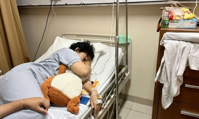 Ngày càng có nhiều người chết vì ung thư dạ dày? Bác sĩ cảnh báo: Đang ăn thấy 4 thứ này KHÁM NGAY còn kịp!