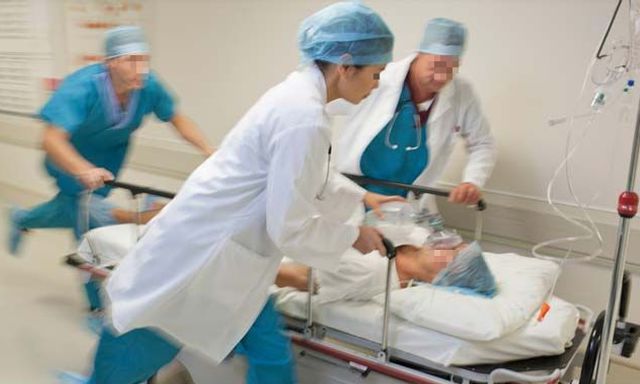 Nói với người nhà bạn: 5 việc TUYỆT ĐỐI không làm ngay sau khi thức dậy vào mùa lạnh, 