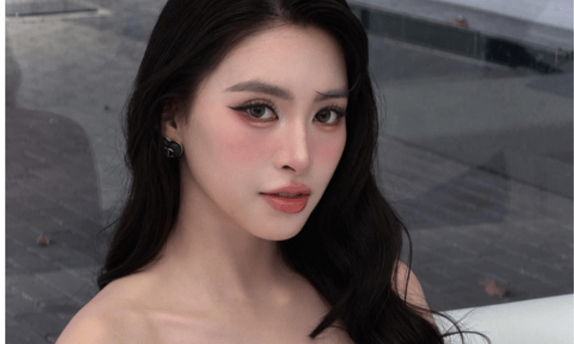 Gây tranh cãi vì tham gia sự kiện có logo app cá độ đá bóng, Hoa hậu Tiểu Vy xin lỗi