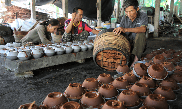 23 tháng Chạp, có một thứ ở Đà Nẵng phải nấu suốt đêm mới kịp dâng ông Táo