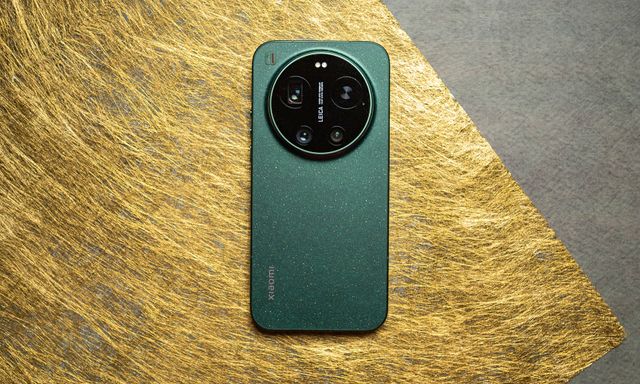 Xiaomi ra mắt smartphone đối đầu iPhone 17 Pro Max, Galaxy S26 Ultra, giá từ 40 triệu đồng