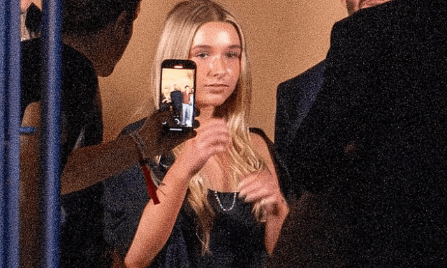 Không nhận ra tiểu thư Harper nhà Beckham, bị paparazzi 