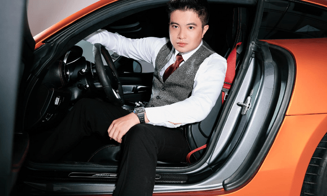 Gia đình chi hàng tỷ đồng tìm mối quan hệ 