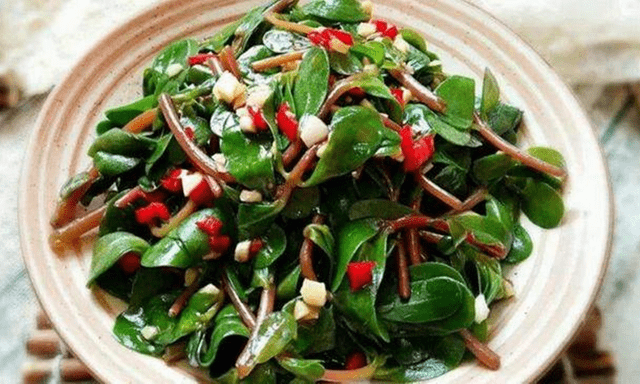 3 loại rau dại ven đường giúp “chống ung thư”, rẻ bèo ngoài chợ, mùa này không ăn là tiếc