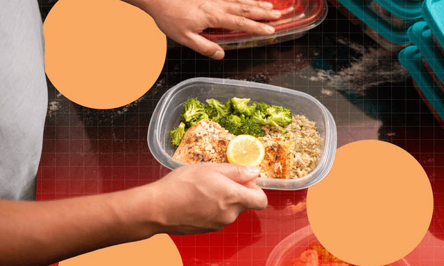 6 thực phẩm tuyệt đối KHÔNG nên để trong hộp nhựa, đồ ăn nhanh hỏng còn tiềm ẩn rủi ro sức khỏe