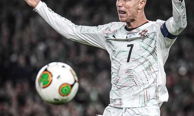 Ronaldo bị loại khỏi đội tuyển Bồ Đào Nha 