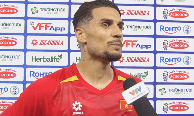  Netizen tranh cãi chuyện Đỗ Hoàng Hên trả lời phỏng vấn bằng tiếng Việt còn phóng viên Việt Nam đặt câu hỏi bằng tiếng Anh, đây là lý do