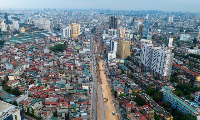 Nhìn từ trên cao, tuyến Vành đai 1 hơn 7.200 tỉ đồng giờ ra sao sau gần 3 tháng thi công?