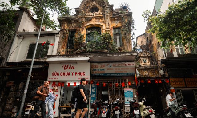 Chuyện chưa kể về căn biệt thự 57B Hàng Bồ giữa lòng Hà Nội: Cuộc sống hiện tại khiến nhiều người ngỡ ngàng